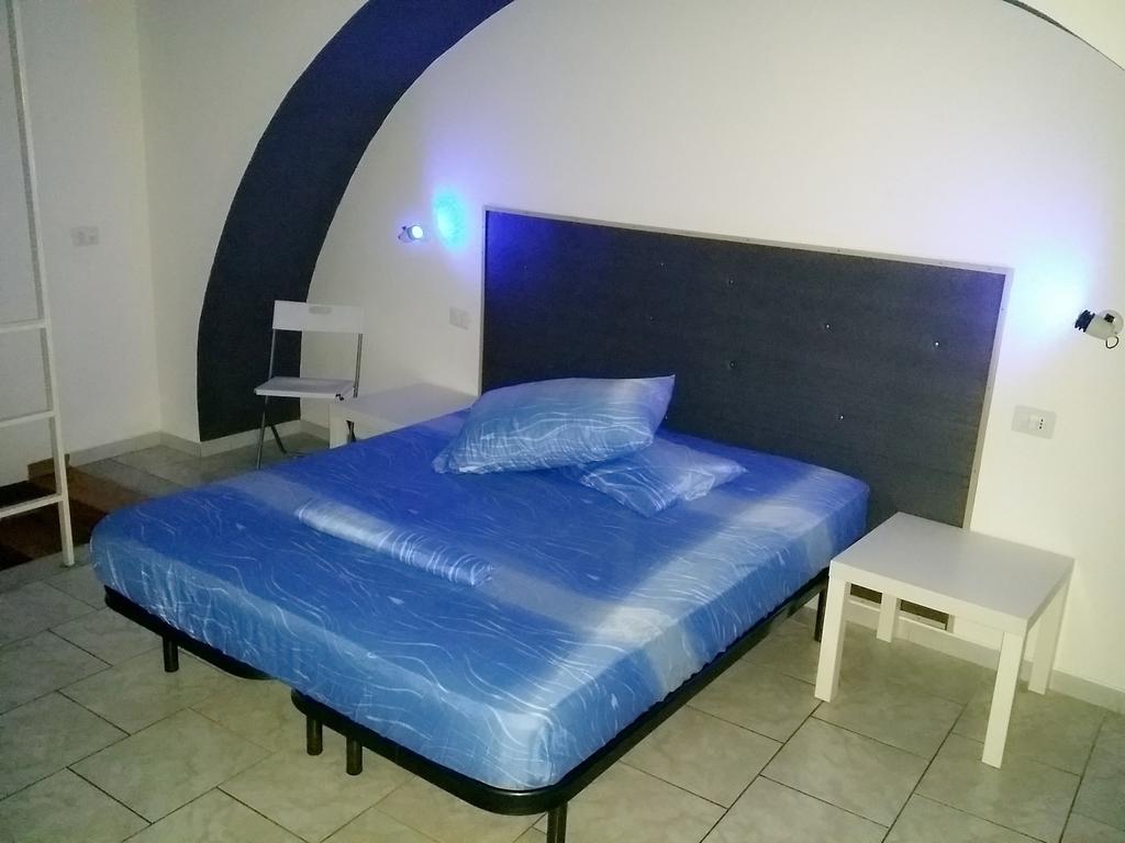 Casavacanzerooms Portale Catania Zimmer foto